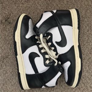 Women’s Nike Dunk High